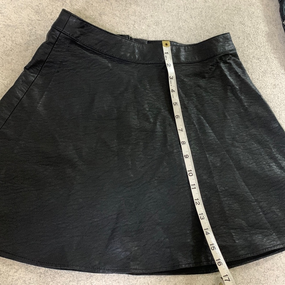 H&M Faux Leather Look Skirt Size 8